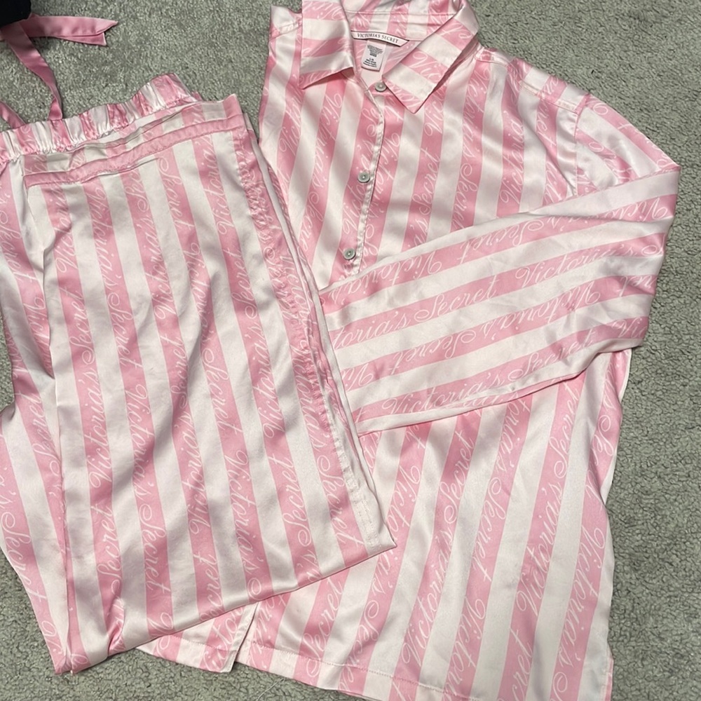 VS satin pajama